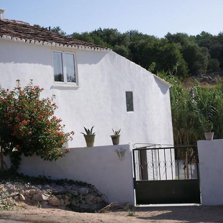 فندق Casa Da Cabeca Azinheiro المظهر الخارجي الصورة